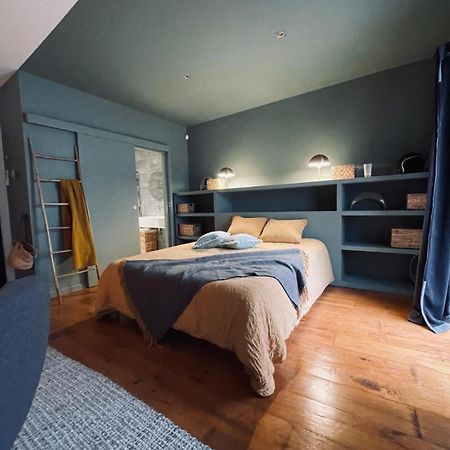 Chambre Dans Maison De Ville Avec Piscine Et Garage En Centre Ville Монпелие Екстериор снимка